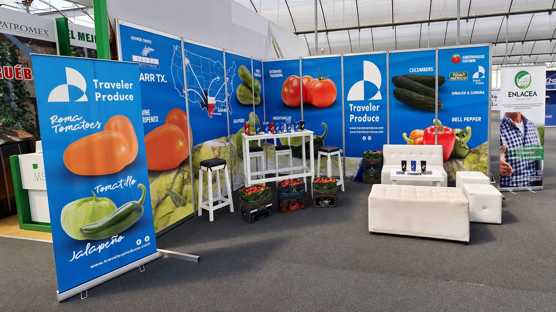 Traveler Produce exhibition booth at the Viva Fresh event in San Antonio